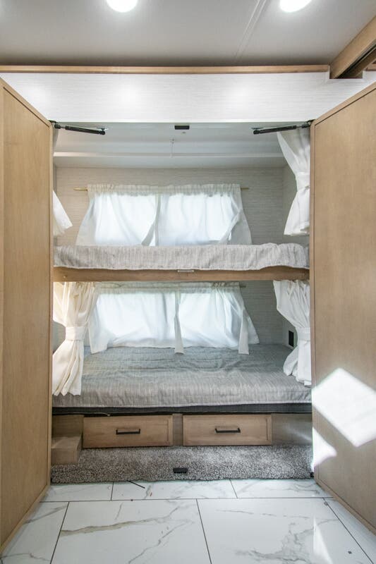 Bus-Stuff.com Class A Rv For Sale