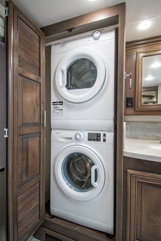 Bus-Stuff.com Class A Rv For Sale