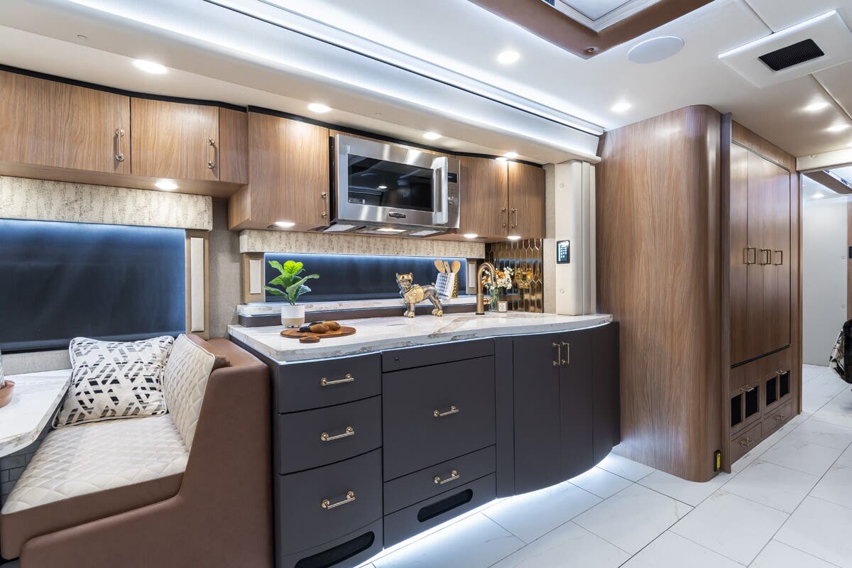 Bus-Stuff.com Class A Rv For Sale