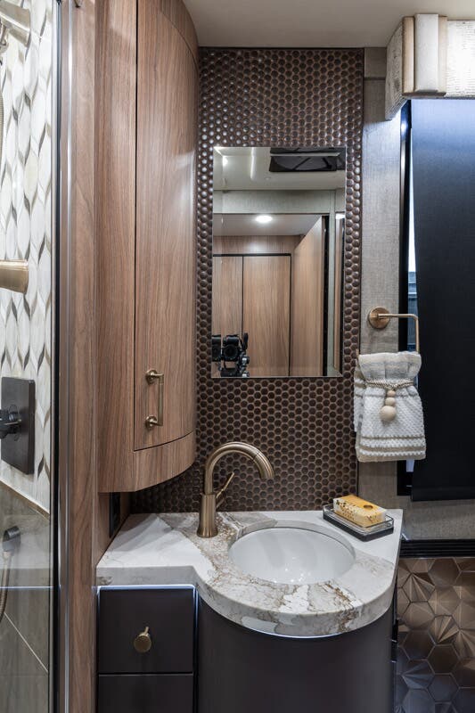 Bus-Stuff.com Class A Rv For Sale