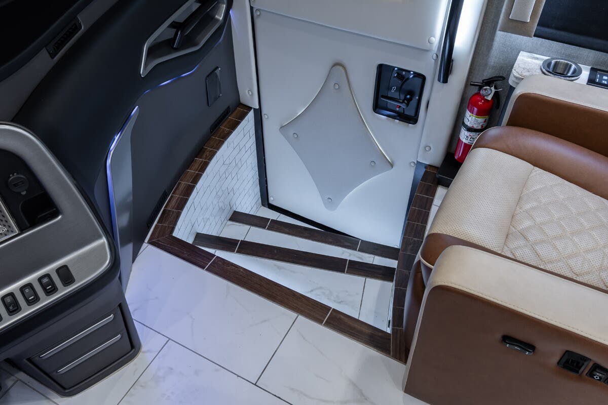 Bus-Stuff.com Class A Rv For Sale