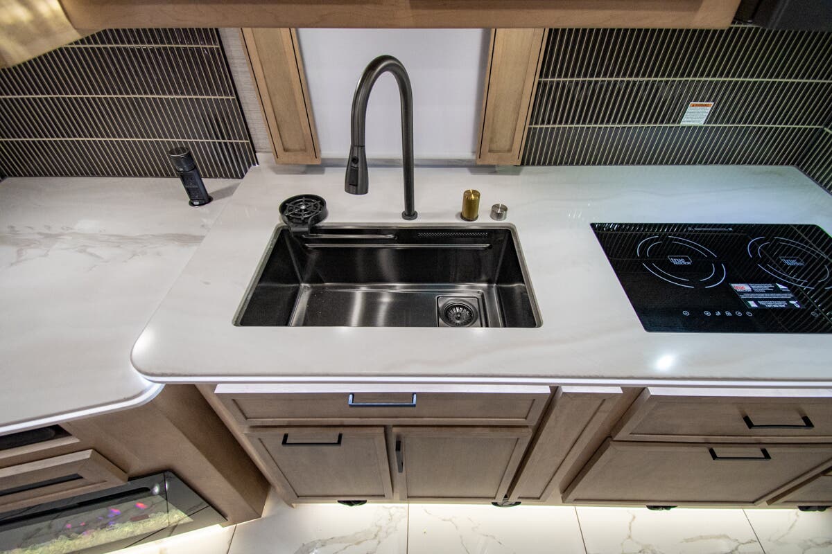 Bus-Stuff.com Class A Rv For Sale