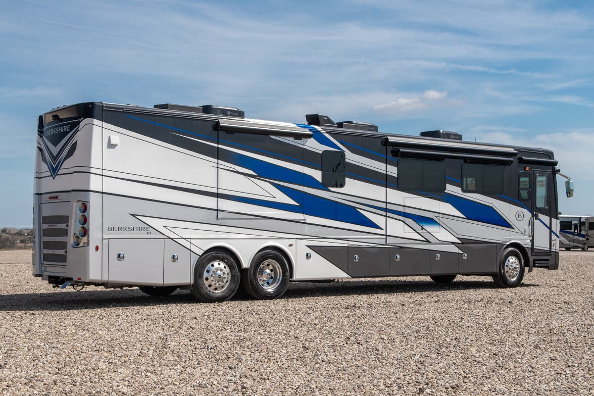 Bus-Stuff.com Class A Rv For Sale