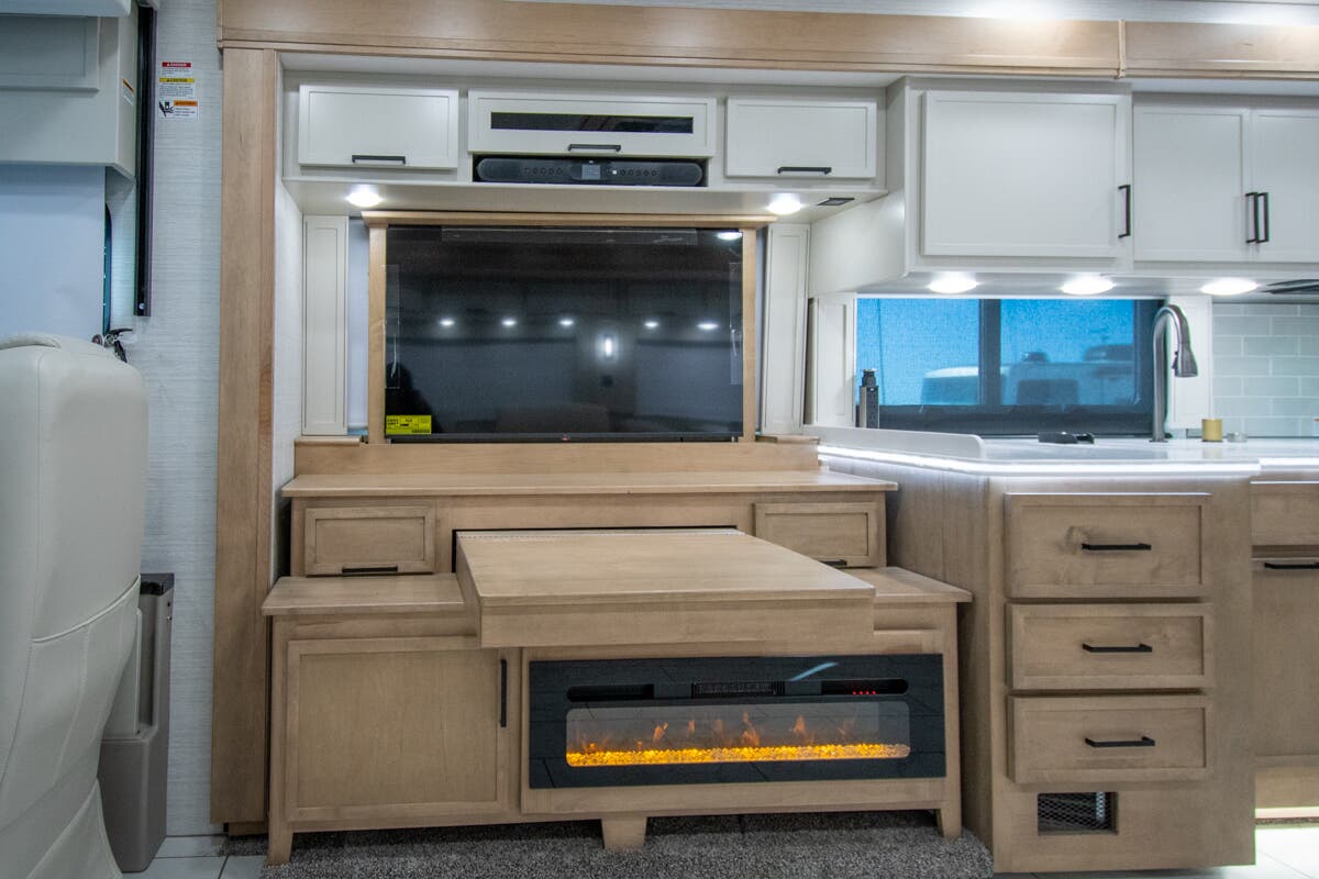 Bus-Stuff.com Class A Rv For Sale