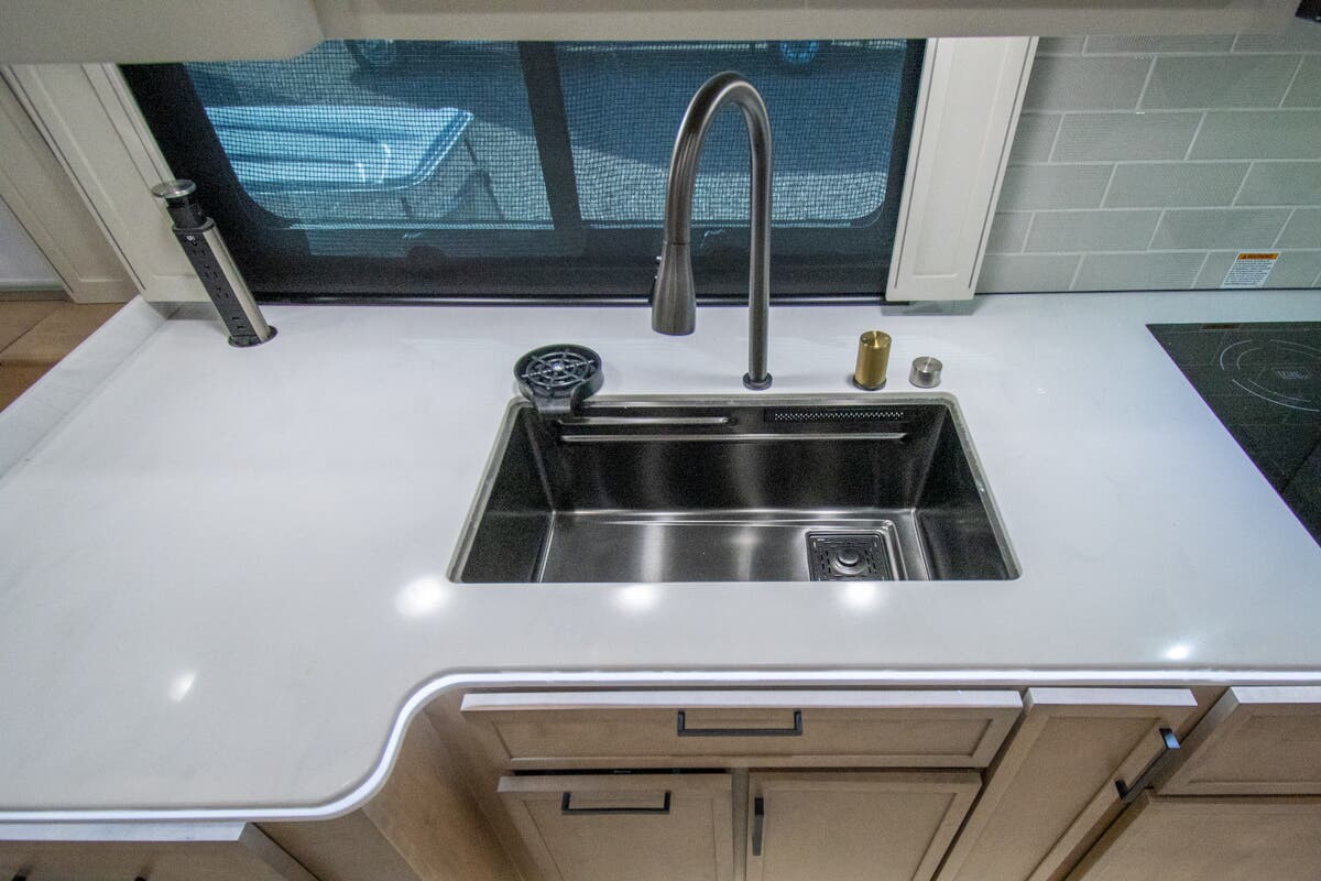 Bus-Stuff.com Class A Rv For Sale