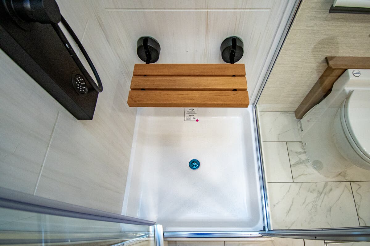 Bus-Stuff.com Class A Rv For Sale