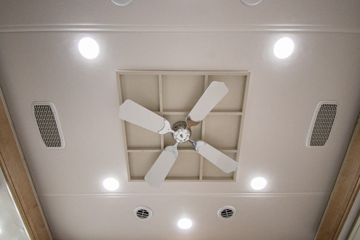 Bus-Stuff.com Class A Rv For Sale