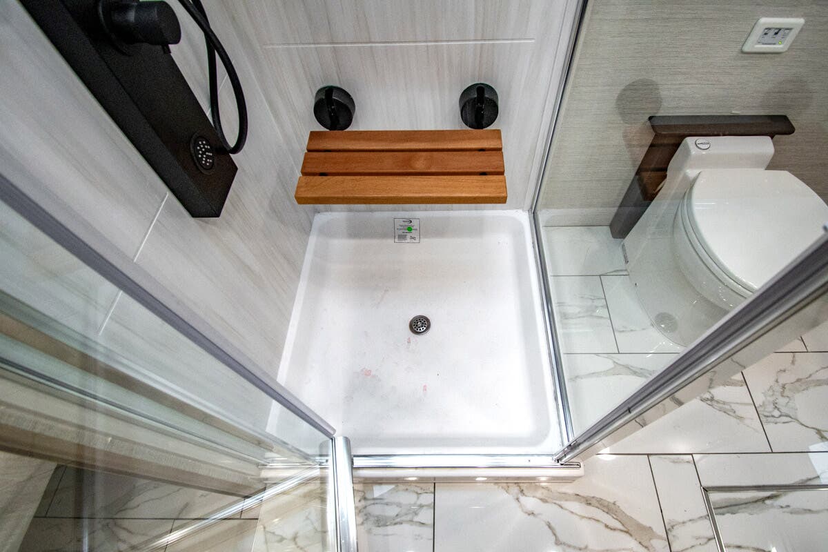 Bus-Stuff.com Class A Rv For Sale