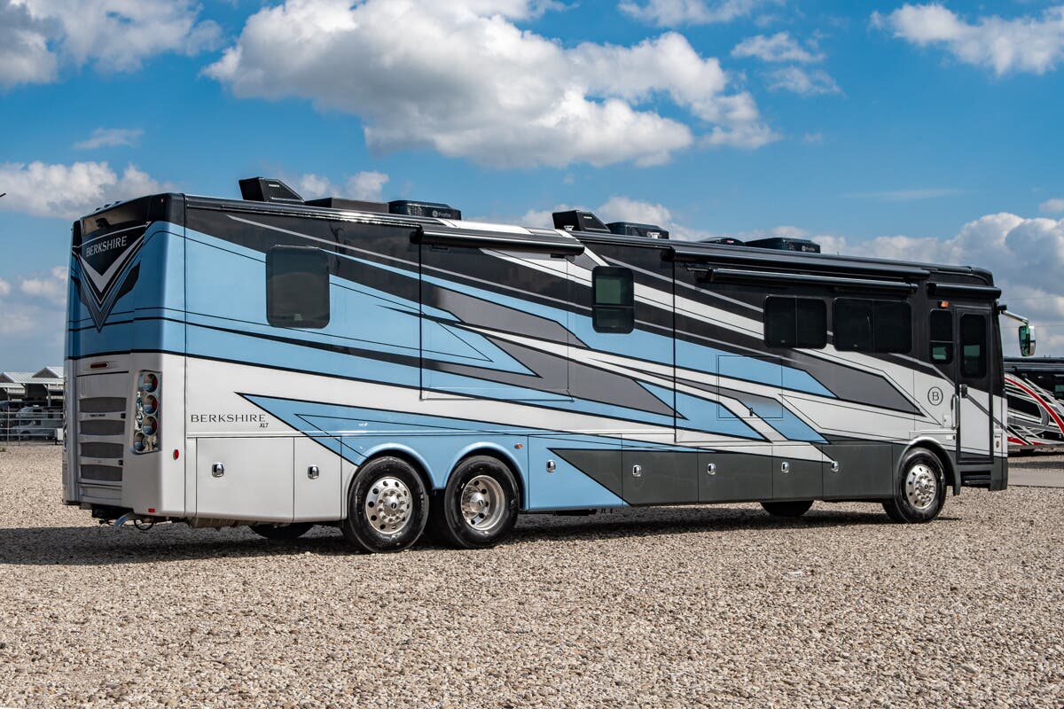 Bus-Stuff.com Class A Rv For Sale