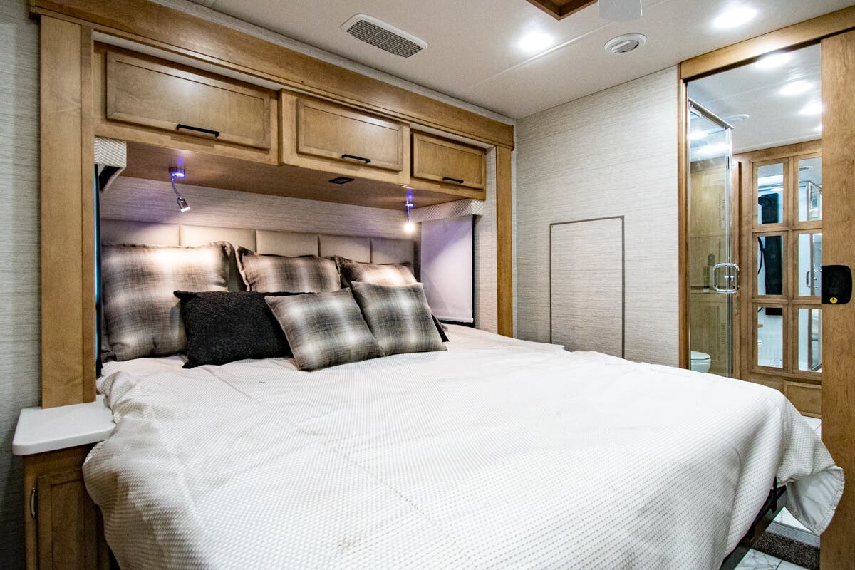 Bus-Stuff.com Class A Rv For Sale