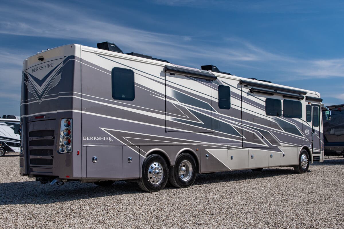 Bus-Stuff.com Class A Rv For Sale