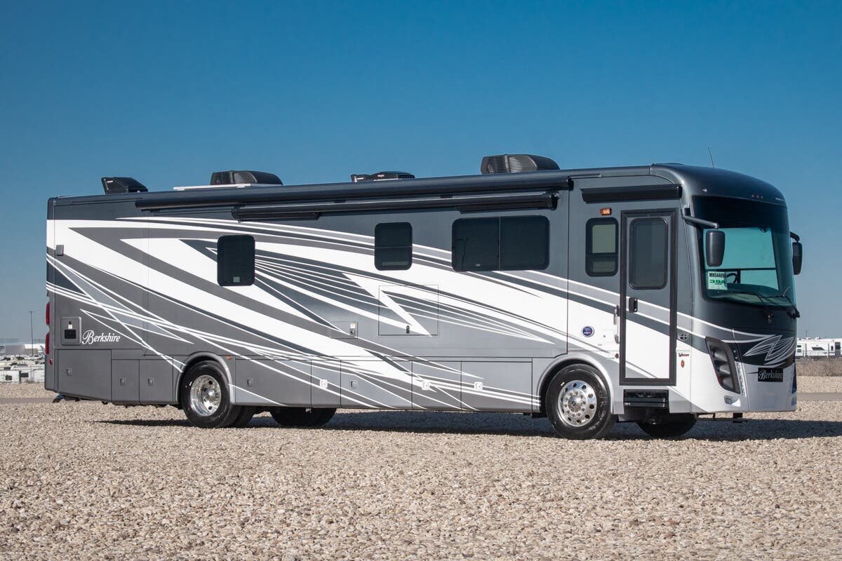 Bus-Stuff.com Class A Rv For Sale