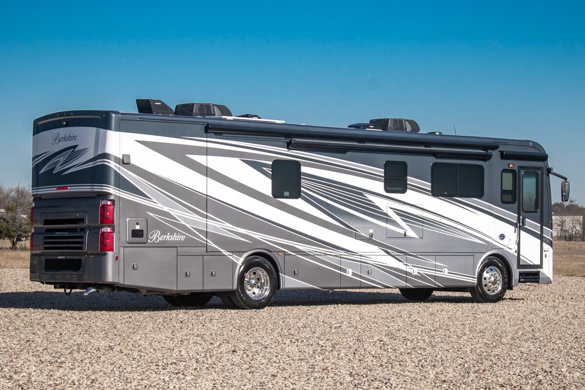 Bus-Stuff.com Class A Rv For Sale