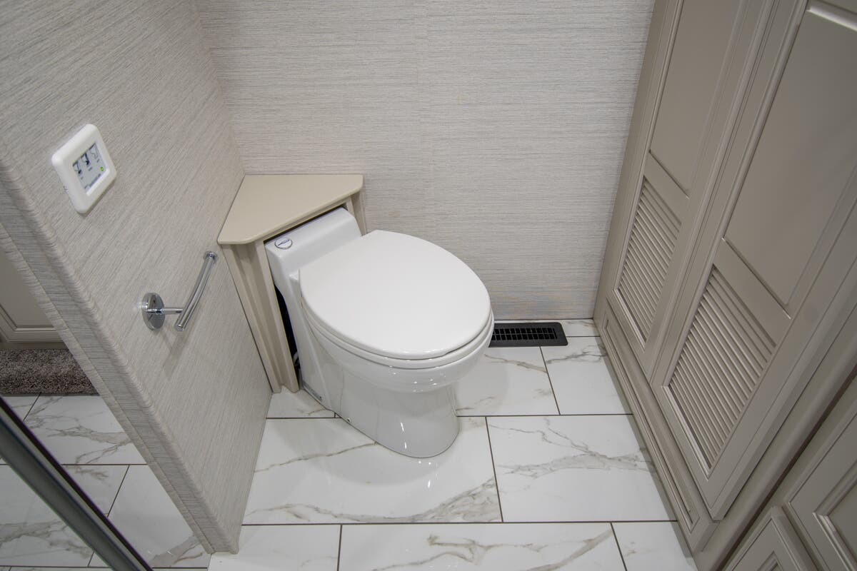 Bus-Stuff.com Class A Rv For Sale