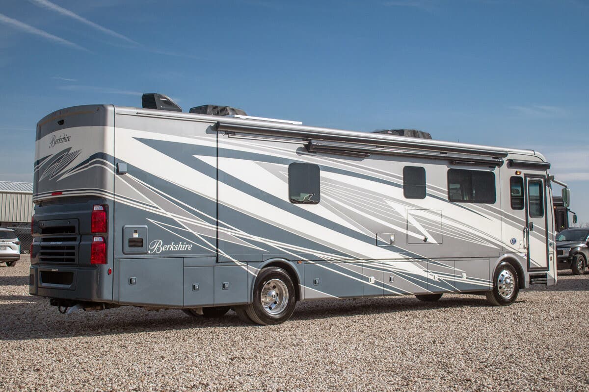 Bus-Stuff.com Class A Rv For Sale