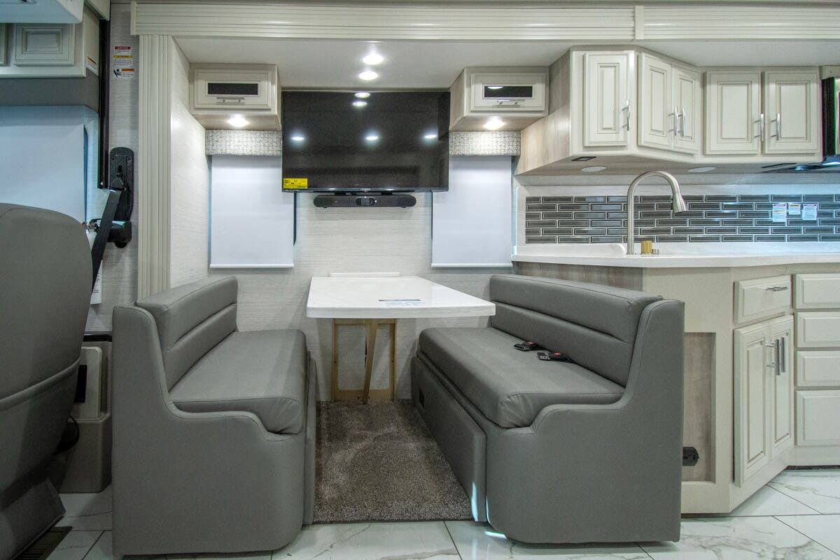 Bus-Stuff.com Class A Rv For Sale