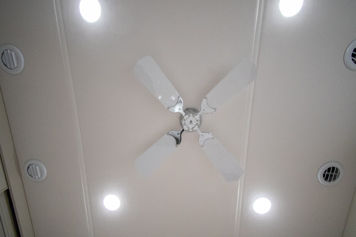 Bus-Stuff.com Class A Rv For Sale