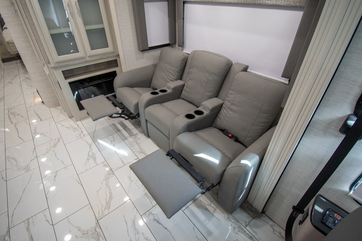 Bus-Stuff.com Class A Rv For Sale