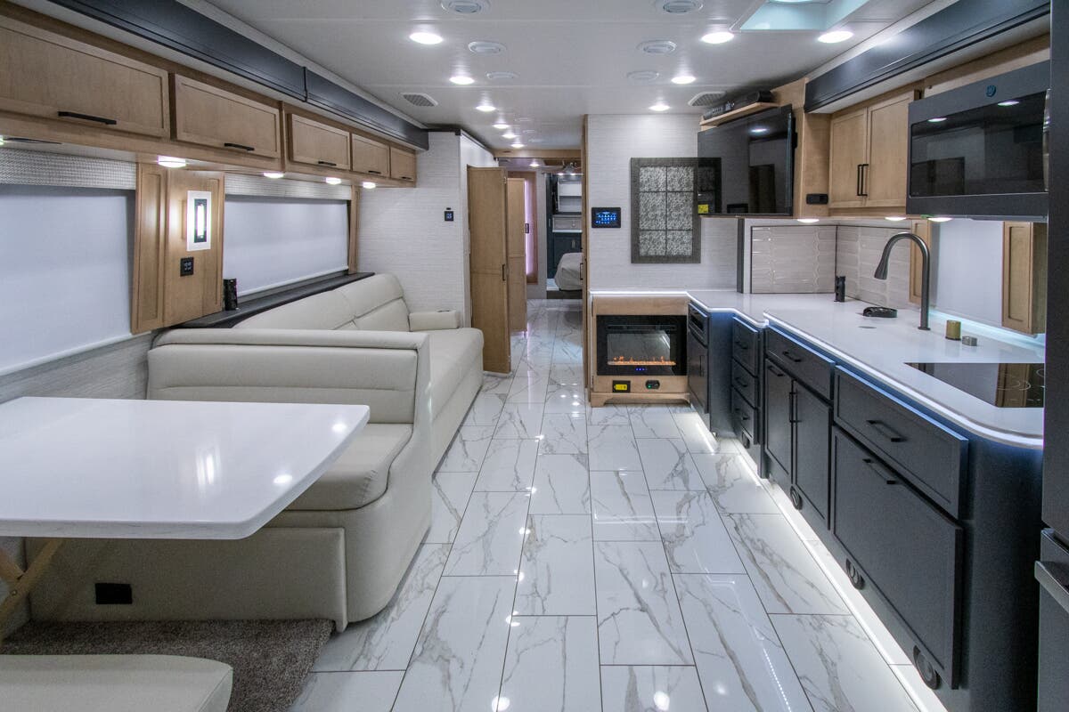 Bus-Stuff.com Class A Rv For Sale
