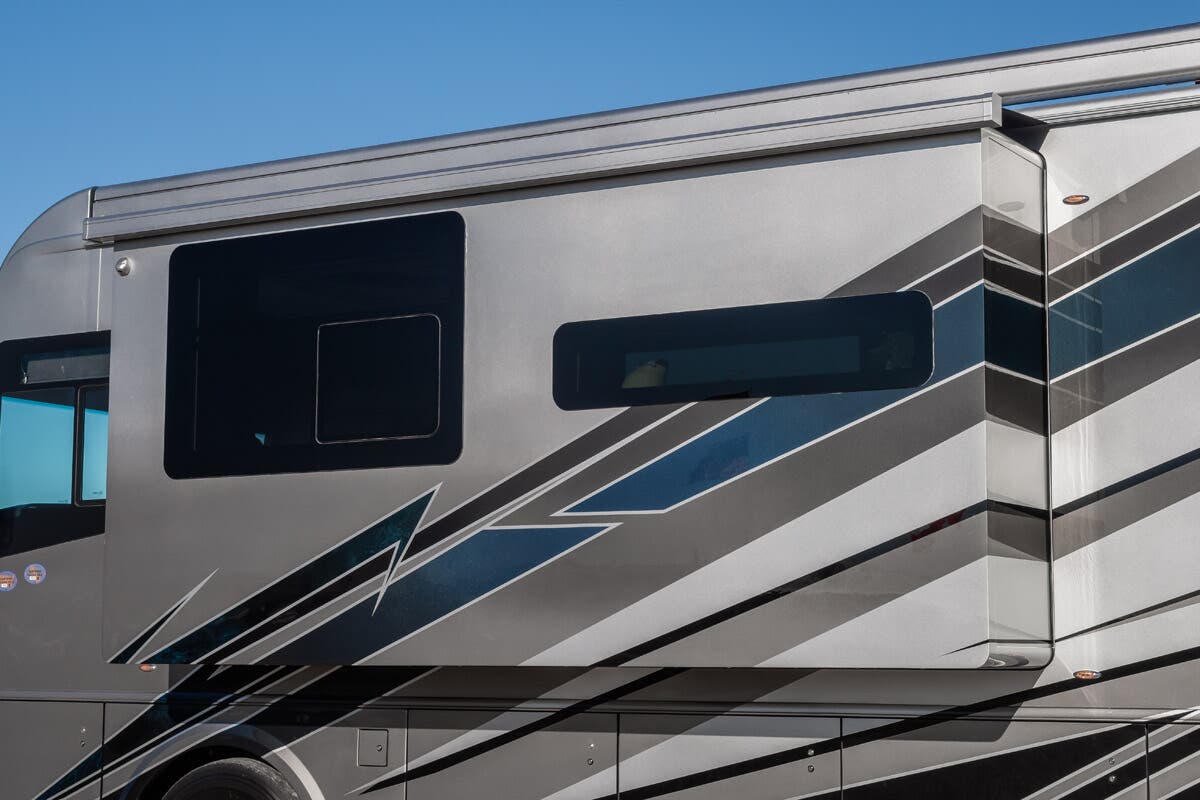 Bus-Stuff.com Class A Rv For Sale