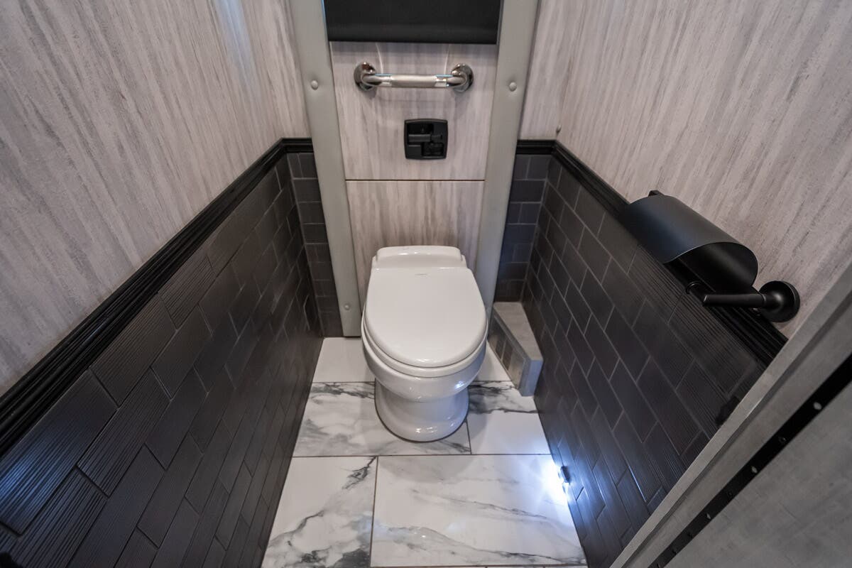 Bus-Stuff.com Class A Rv For Sale