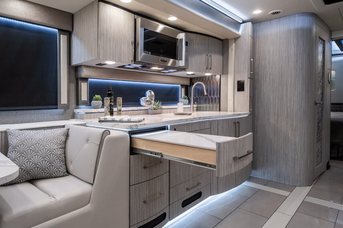 Bus-Stuff.com Class A Rv For Sale