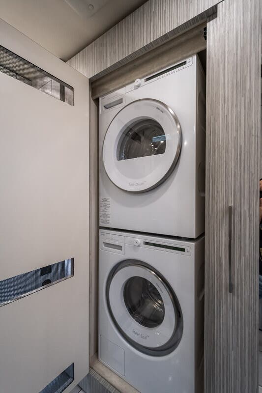 Bus-Stuff.com Class A Rv For Sale