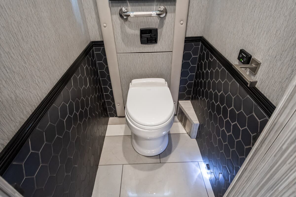 Bus-Stuff.com Class A Rv For Sale