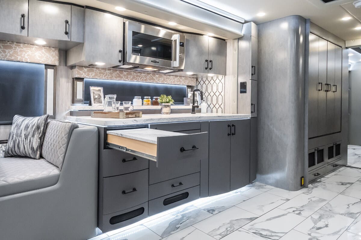 Bus-Stuff.com Class A Rv For Sale