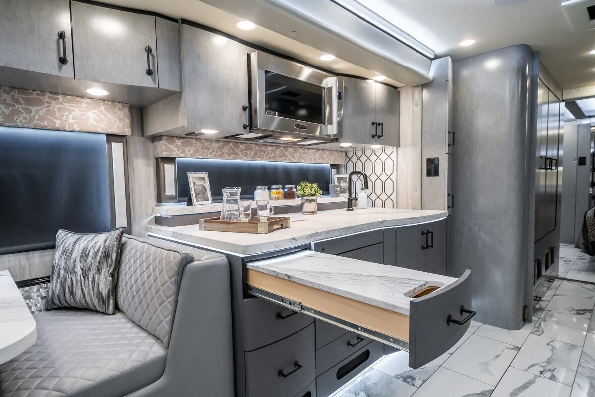 Bus-Stuff.com Class A Rv For Sale