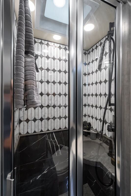 Bus-Stuff.com Class A Rv For Sale