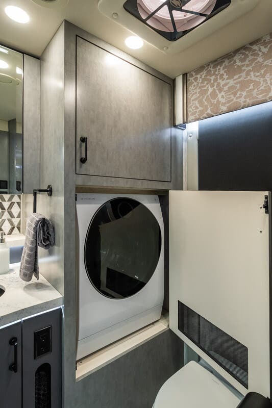 Bus-Stuff.com Class A Rv For Sale