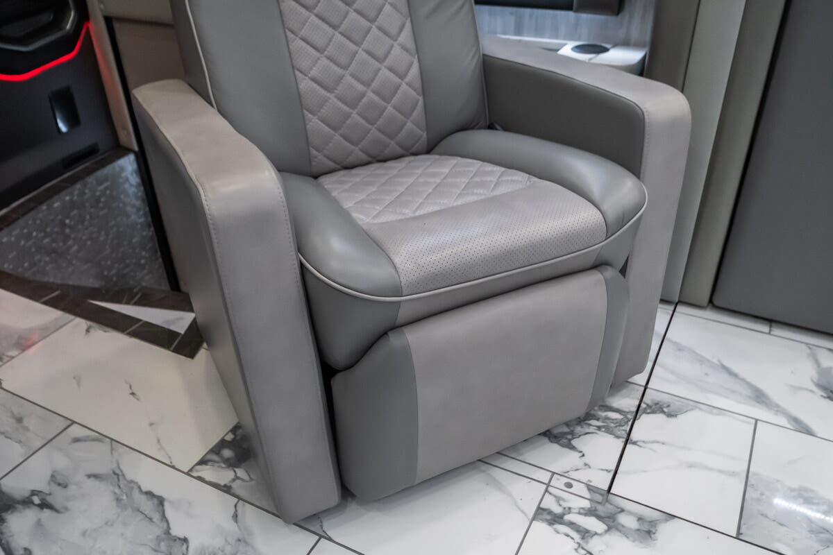 Bus-Stuff.com Class A Rv For Sale