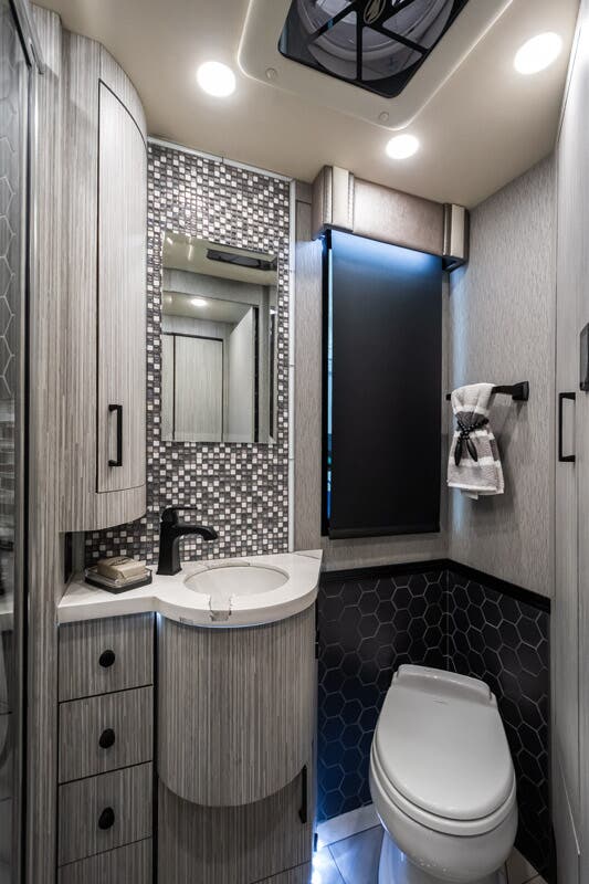 Bus-Stuff.com Class A Rv For Sale