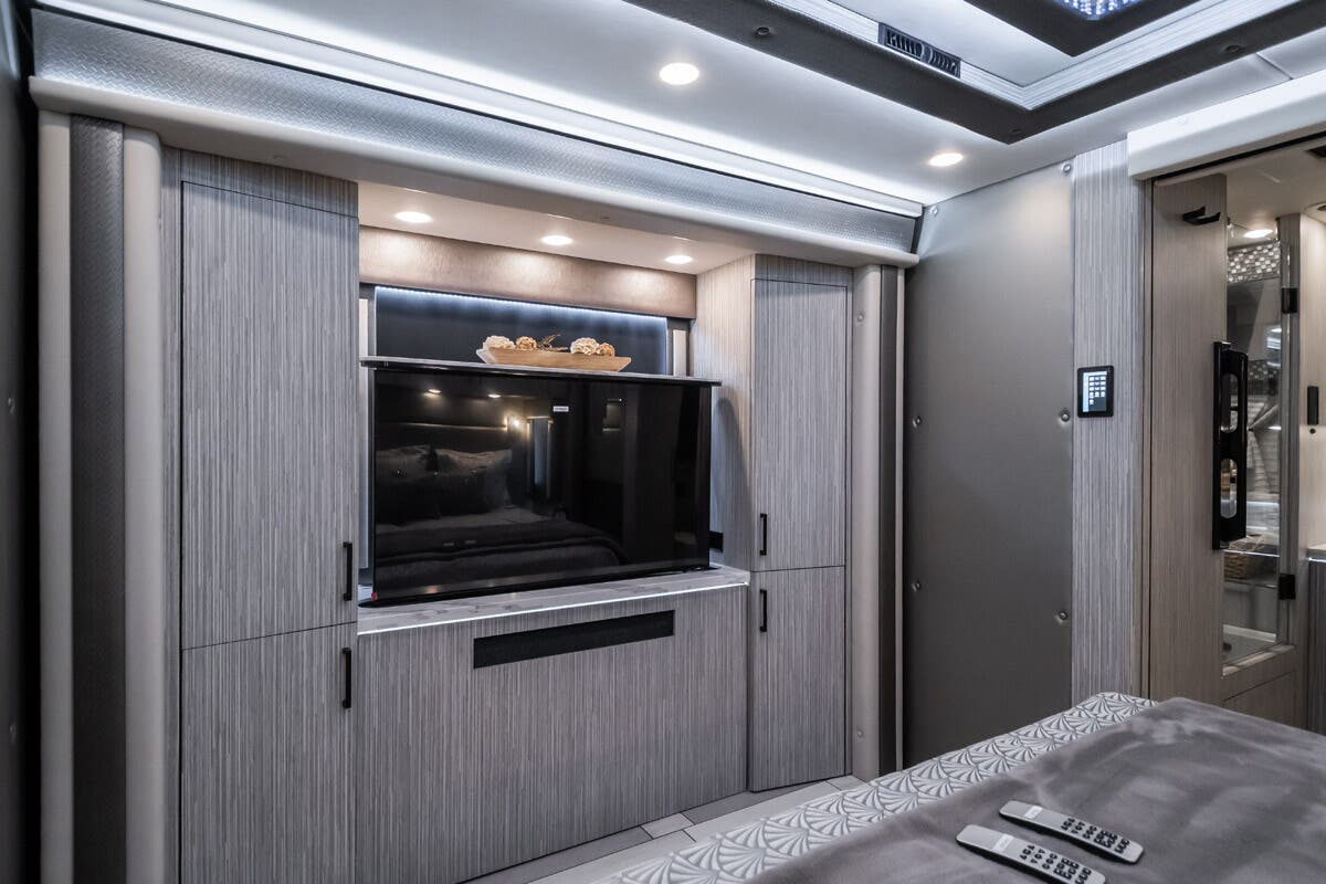 Bus-Stuff.com Class A Rv For Sale