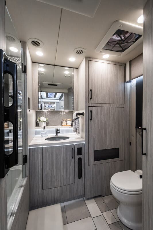 Bus-Stuff.com Class A Rv For Sale