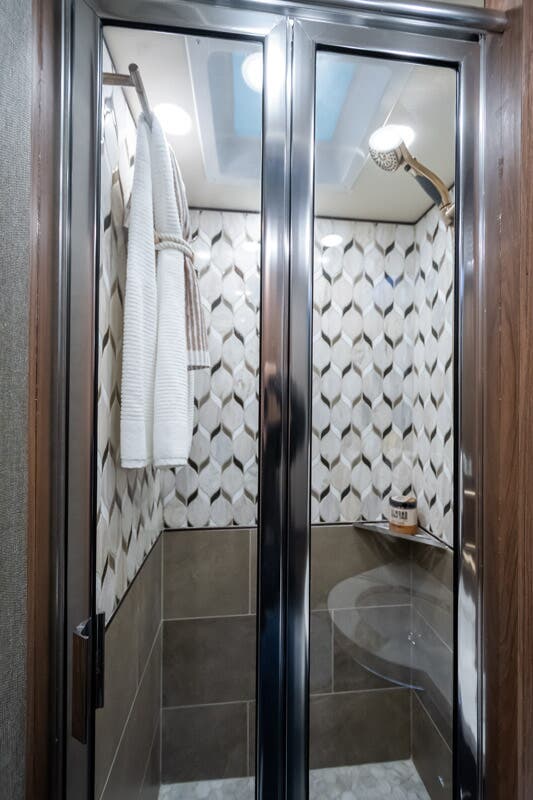 Bus-Stuff.com Class A Rv For Sale