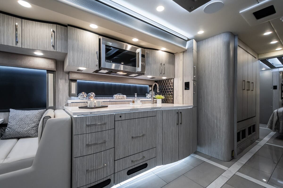 Bus-Stuff.com Class A Rv For Sale