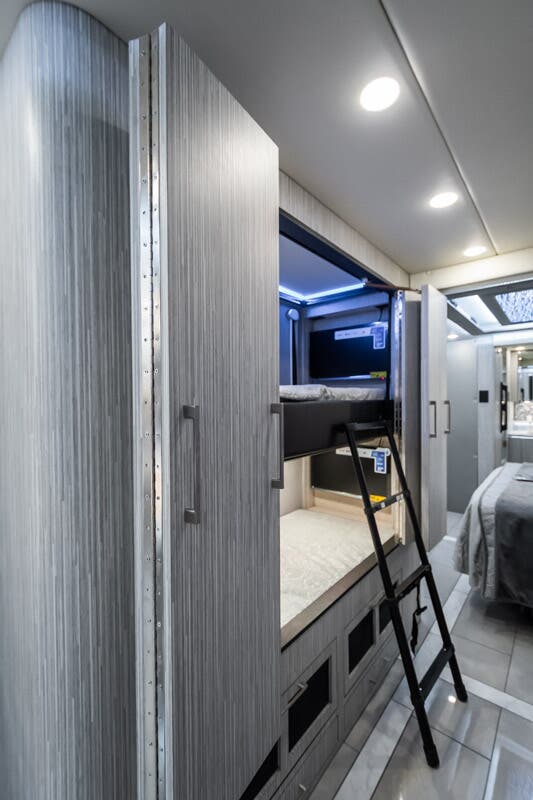 Bus-Stuff.com Class A Rv For Sale