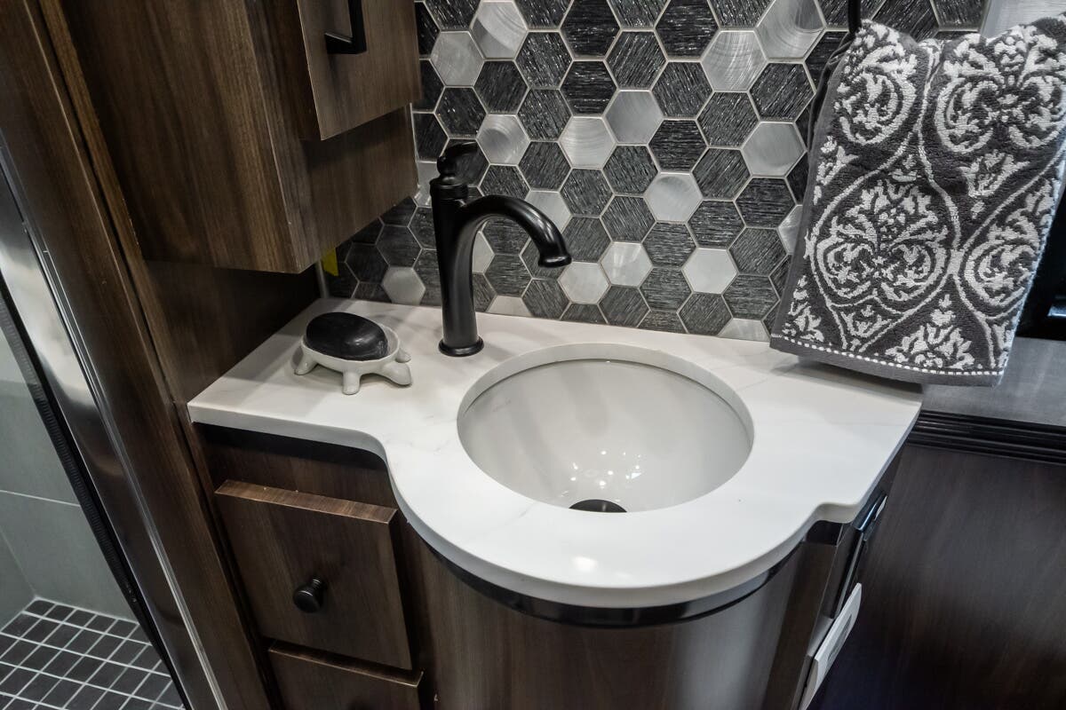 Bus-Stuff.com Class A Rv For Sale