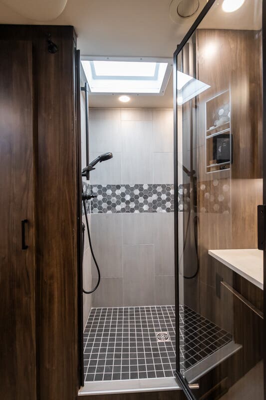 Bus-Stuff.com Class A Rv For Sale