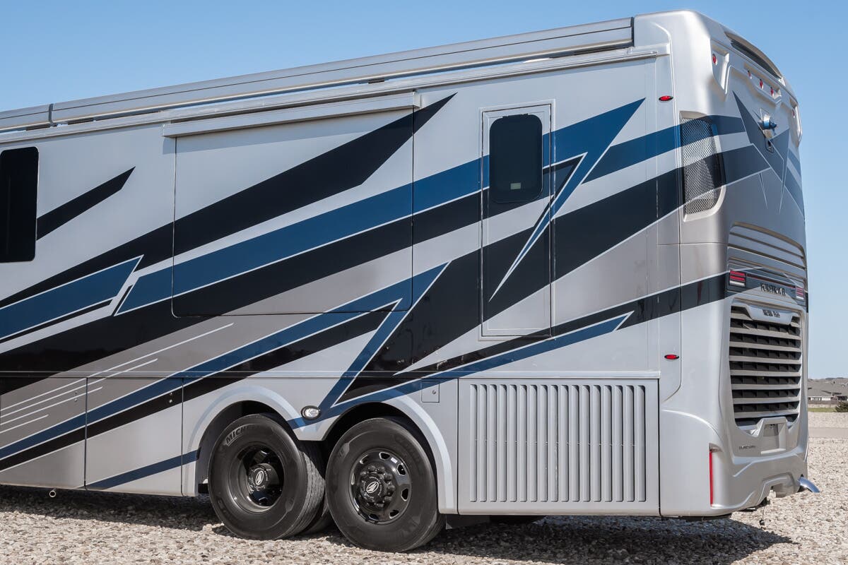 Bus-Stuff.com Class A Rv For Sale