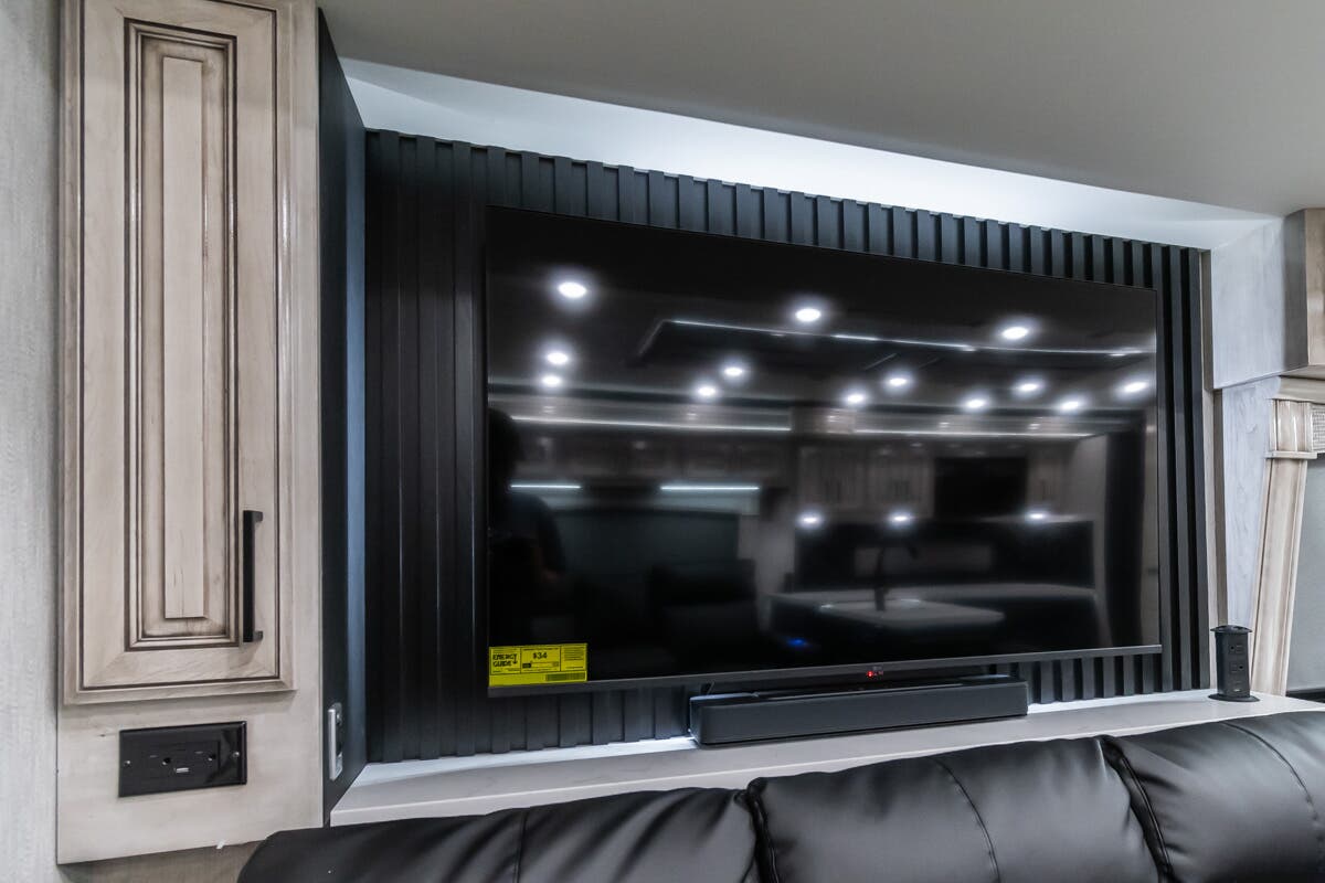 Bus-Stuff.com Class A Rv For Sale