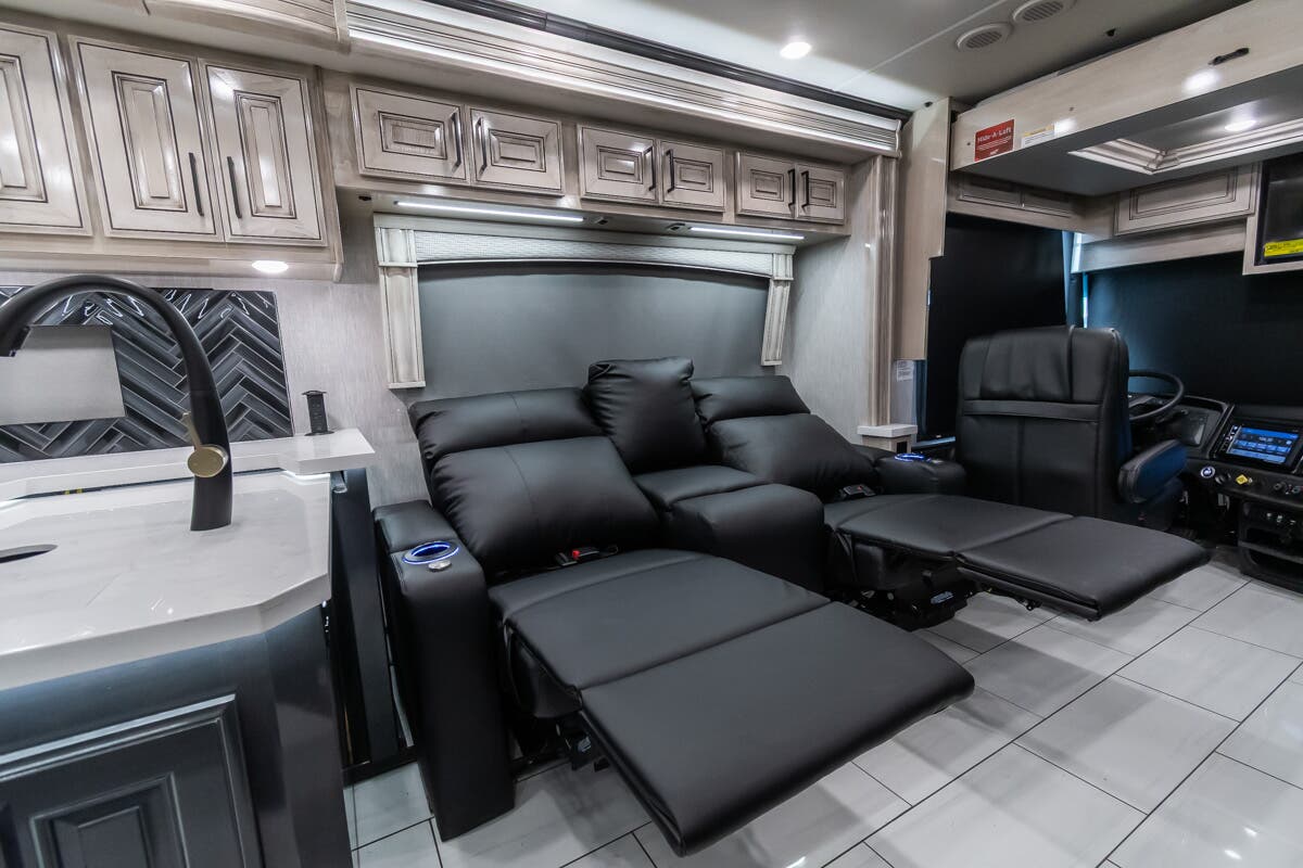 Bus-Stuff.com Class A Rv For Sale