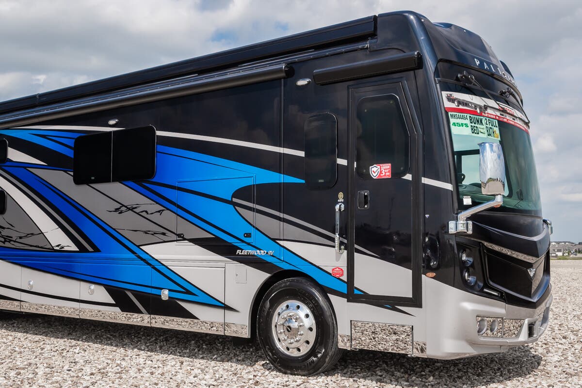 Bus-Stuff.com Class A Rv For Sale