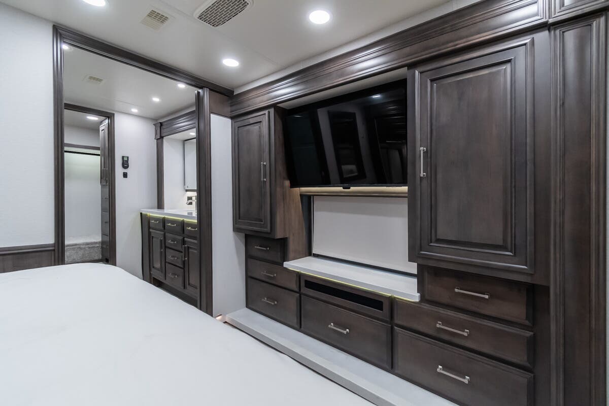 Bus-Stuff.com Class A Rv For Sale