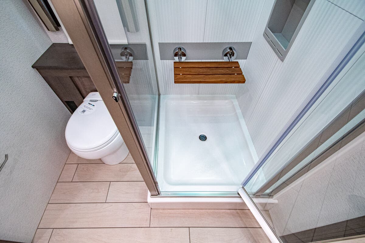 Bus-Stuff.com Class A Rv For Sale