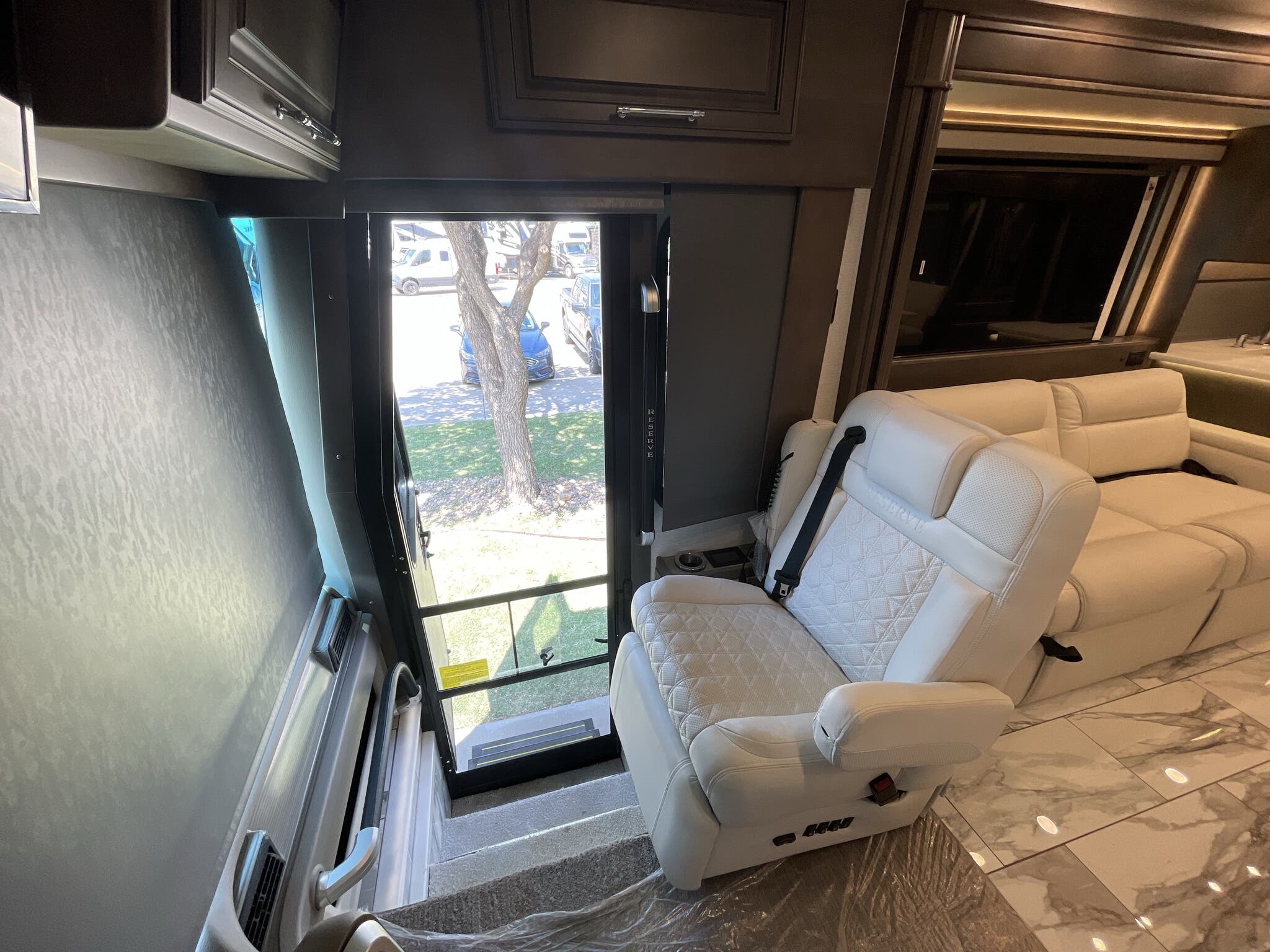 Bus-Stuff.com Class A Rv For Sale