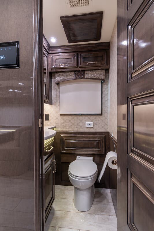 Bus-Stuff.com Class A Rv For Sale