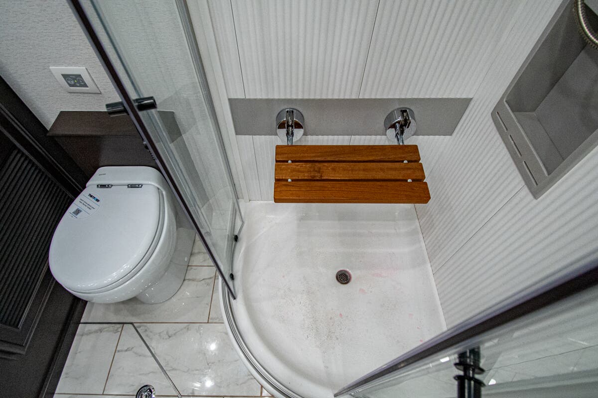 Bus-Stuff.com Class A Rv For Sale